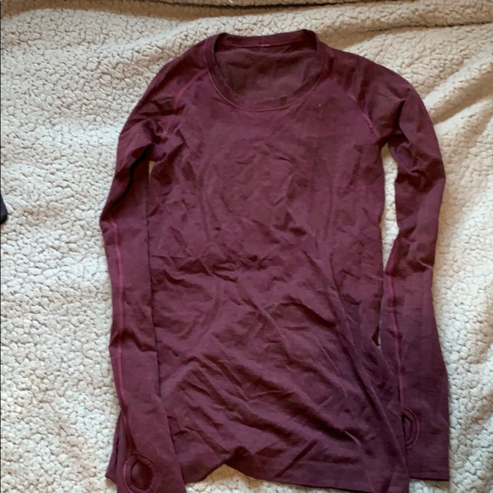 lulu lemon swiftly tech long sleeve size 6